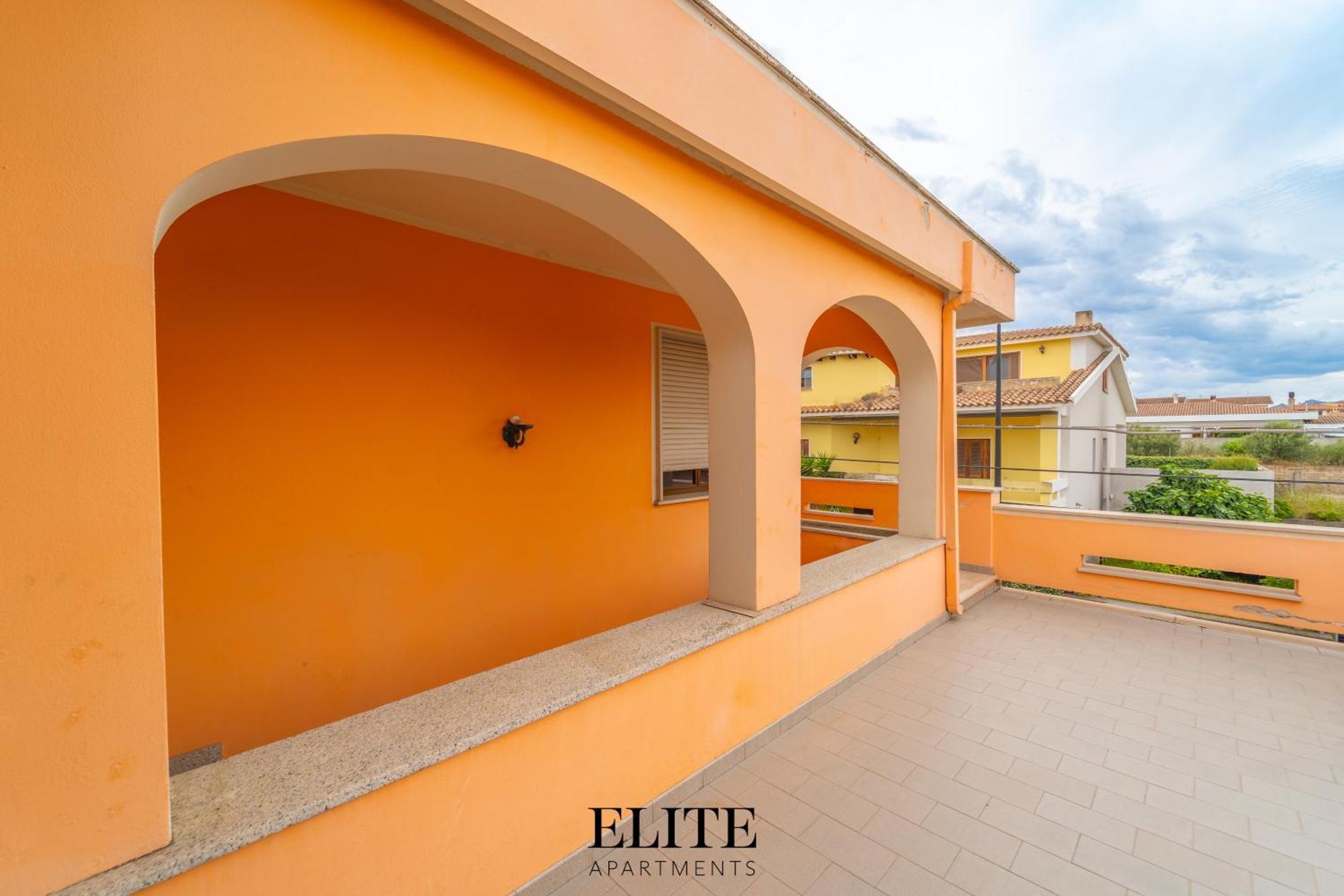 B&B My Home Al Centro Di Olbia Exterior photo